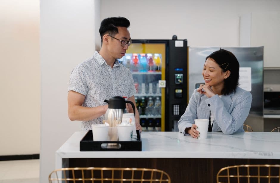 Pause café pour réunion ou formation : le guide d'organisation complet
